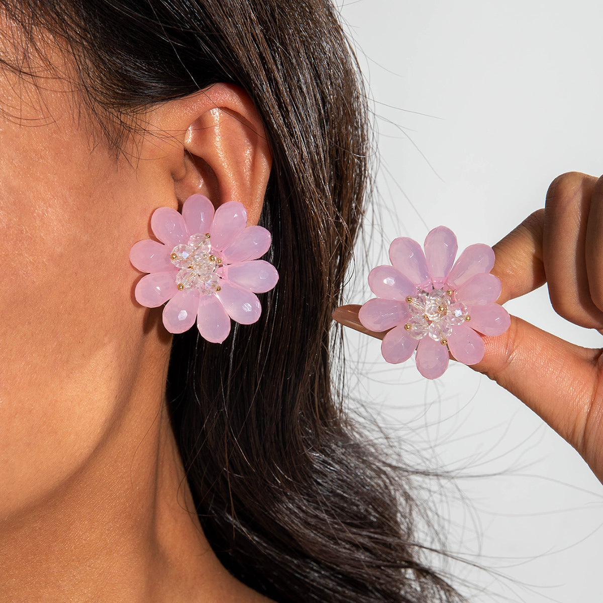 Wholesale 5pcs/pack sweet color resin petals flower earrings